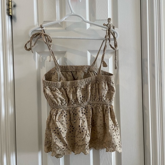 Cute tank top - Picture 4 of 4